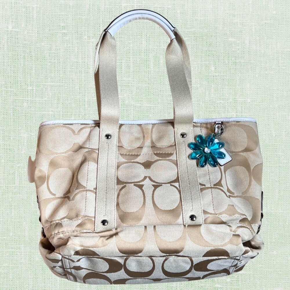Coach Kyra Signature Tote Beige Jacquard Patent Trim F18355 Mid 2000s